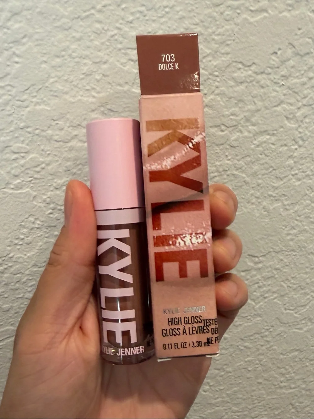 NIB KYLIE COSMETICS High Gloss in 703 Dolce K